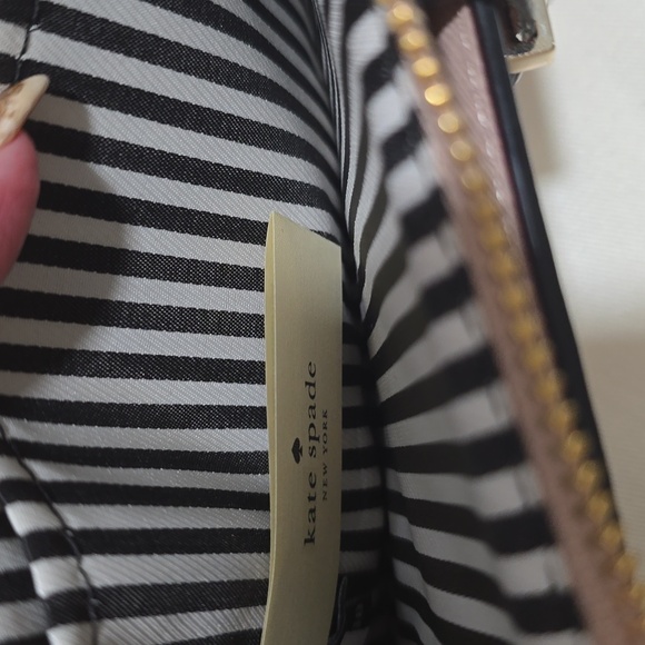 Kate Spade tote and wallet - Picture 6 of 13